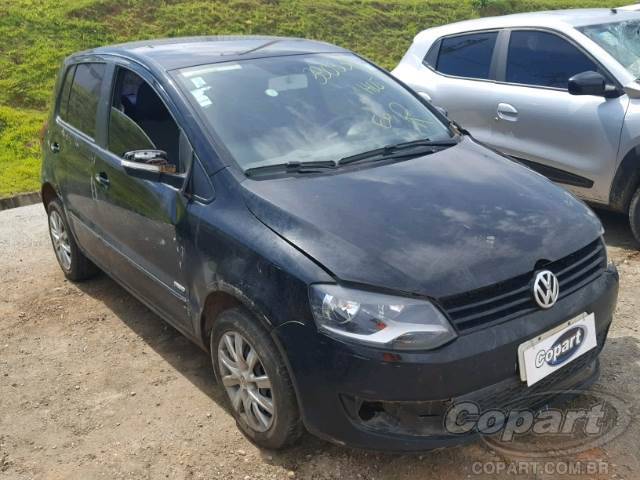 2013 VOLKSWAGEN FOX 