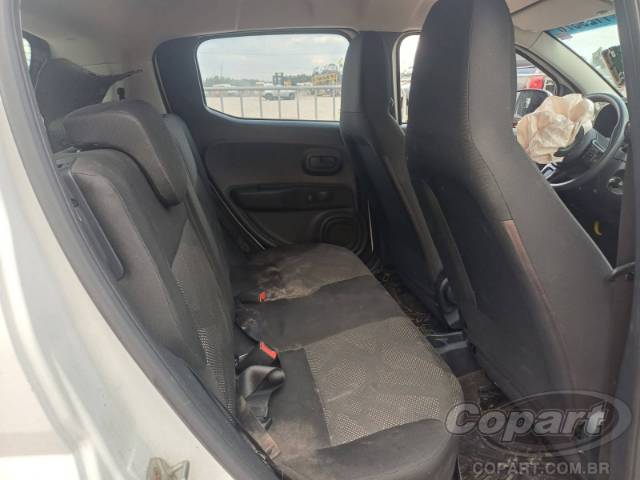 2017 FIAT MOBI 
