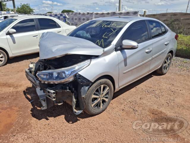 2022 TOYOTA YARIS SEDA 