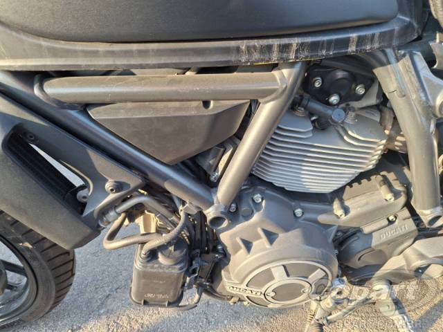 2016 DUCATI SCRAMBLER 