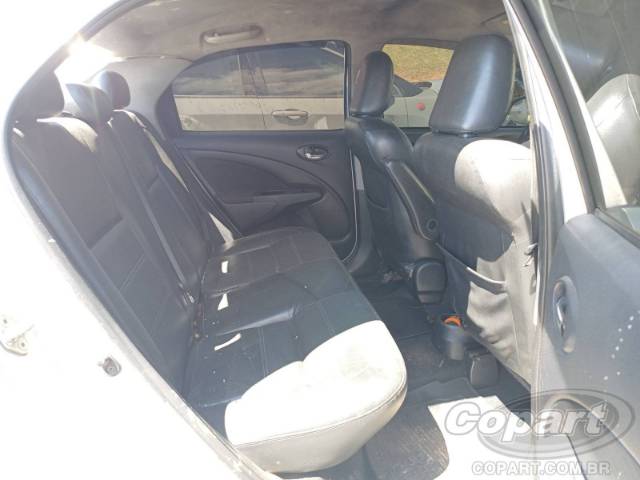 2017 TOYOTA ETIOS SEDA 