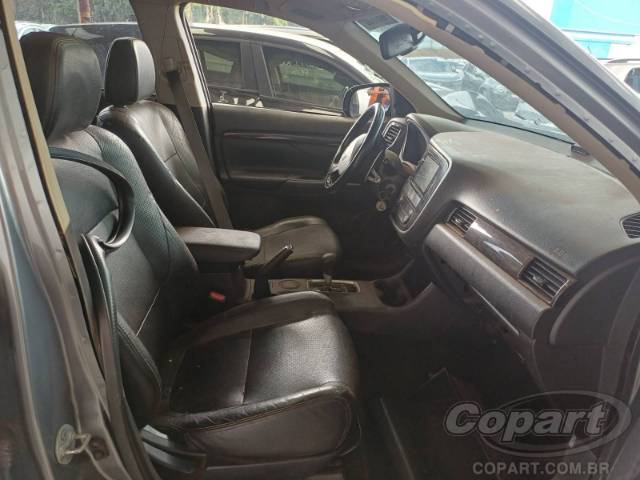 2016 MITSUBISHI OUTLANDER 