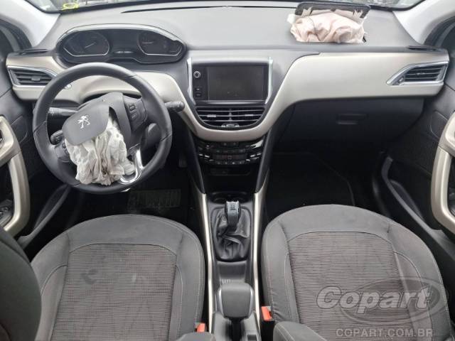 2015 PEUGEOT 2008 