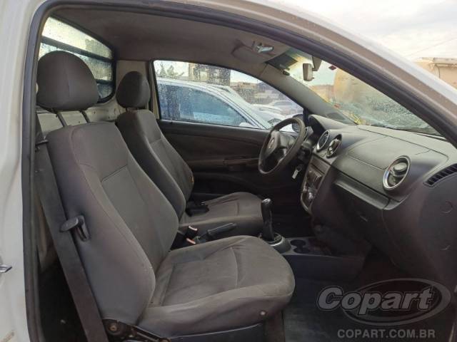 2010 VOLKSWAGEN SAVEIRO 