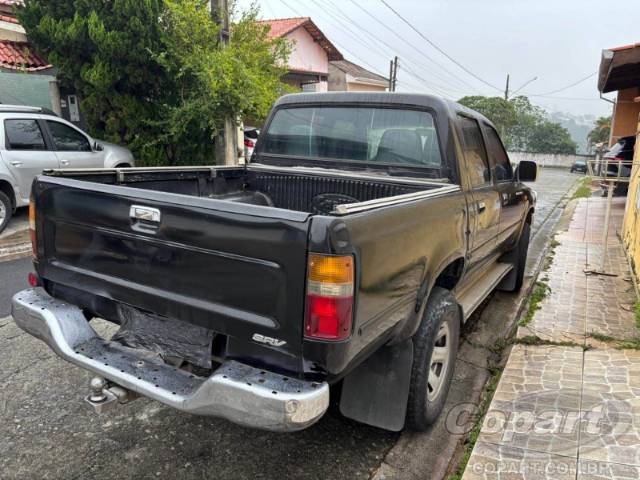 2003 TOYOTA HILUX CD 