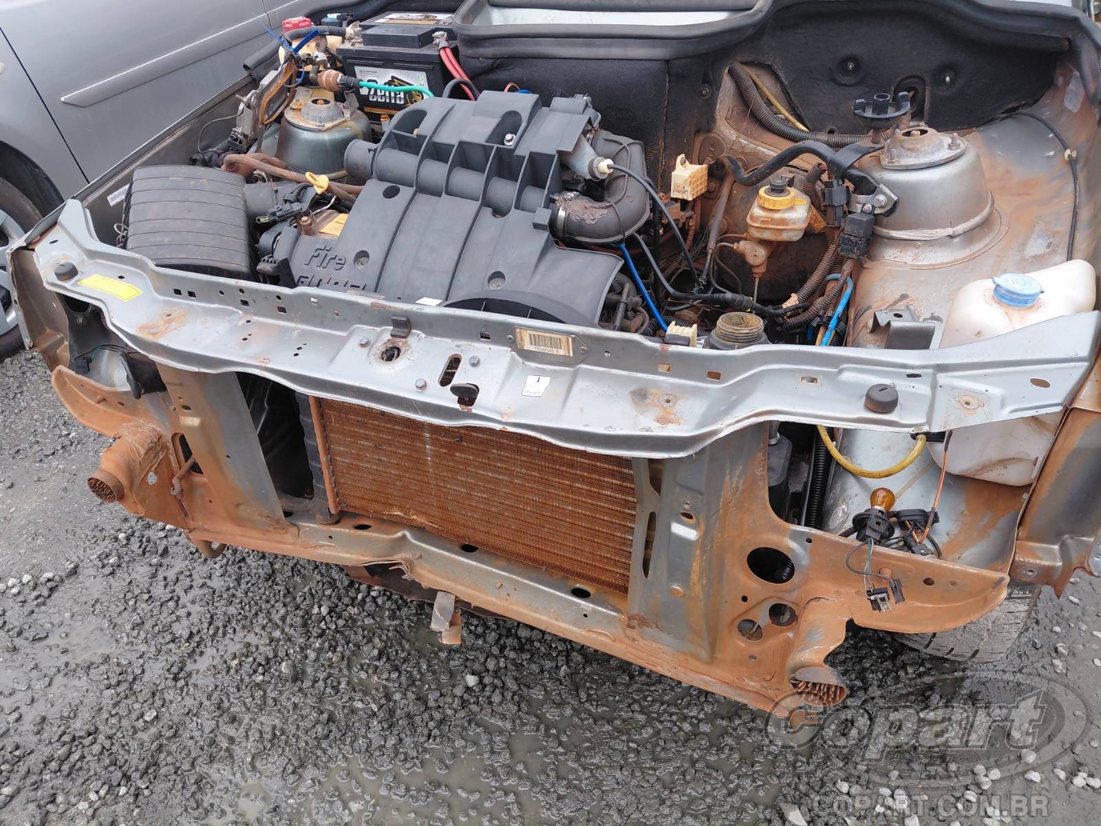 Foto 12 de 15: 2011 FIAT UNO