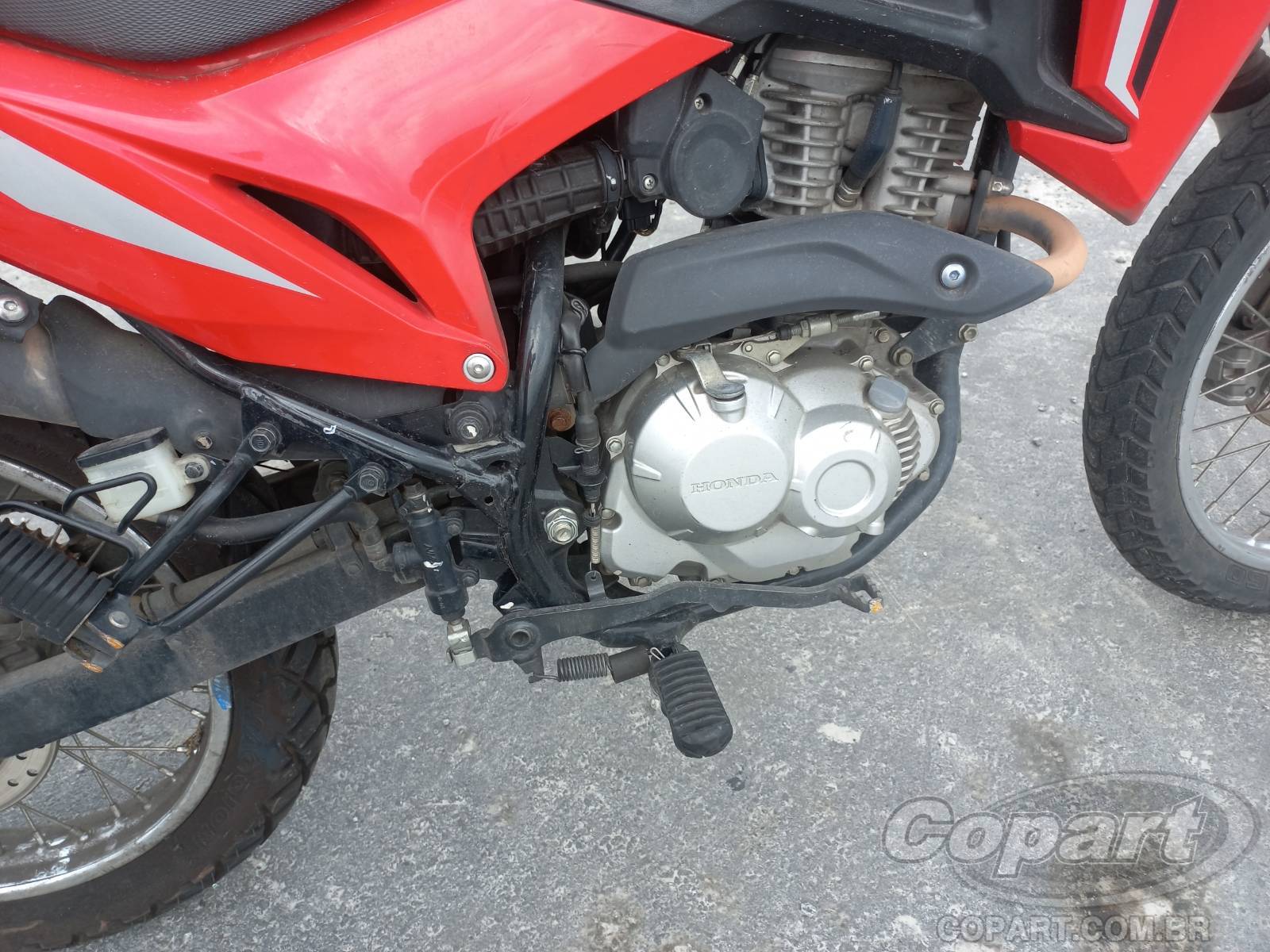 Foto 6 de 10: 2022 HONDA NXR 160