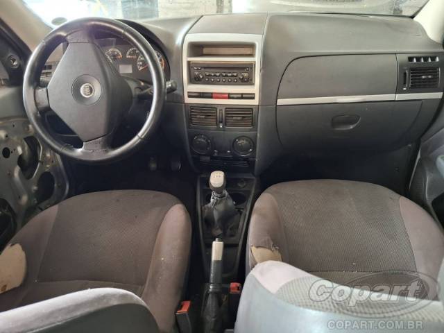 2004 FIAT PALIO 