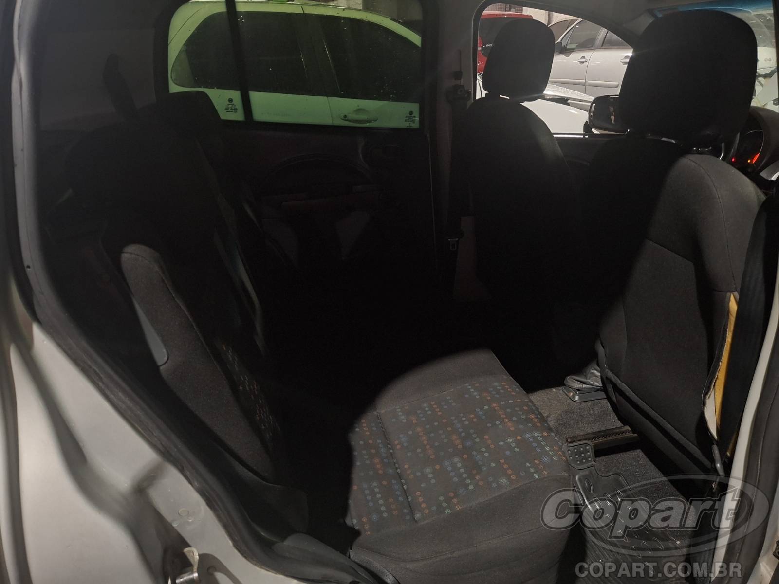 Foto 6 de 10: 2014 FIAT UNO