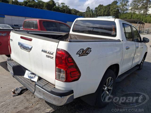2016 TOYOTA HILUX CD 