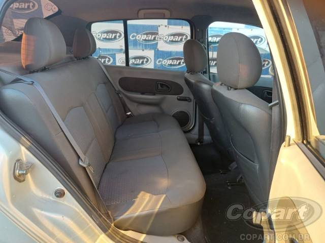 2009 RENAULT CLIO SEDAN 