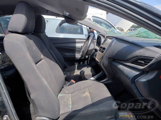 2023 TOYOTA YARIS SEDA 