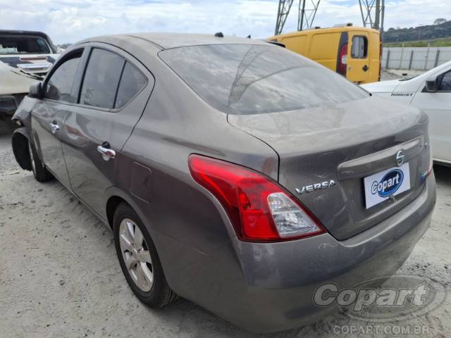 2012 NISSAN VERSA 