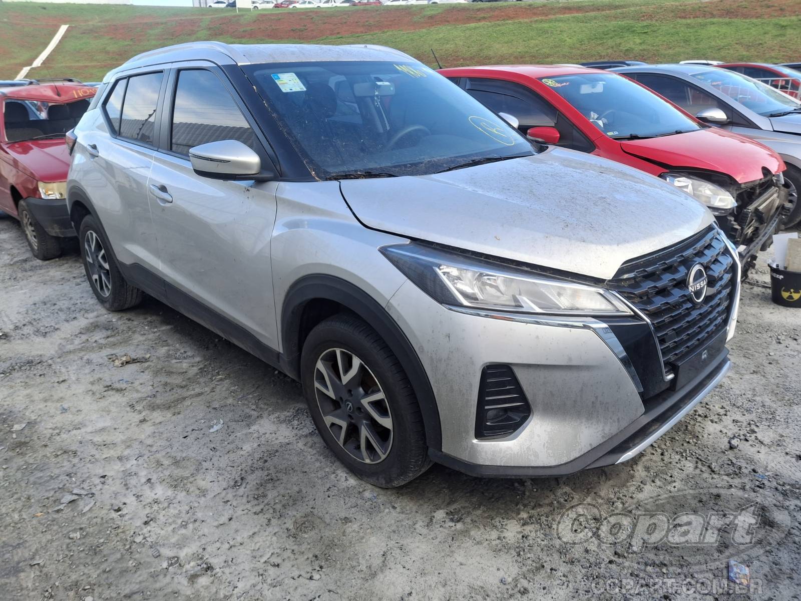NISSAN KICKS 2024