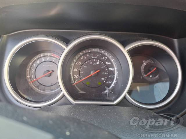 2013 NISSAN TIIDA 