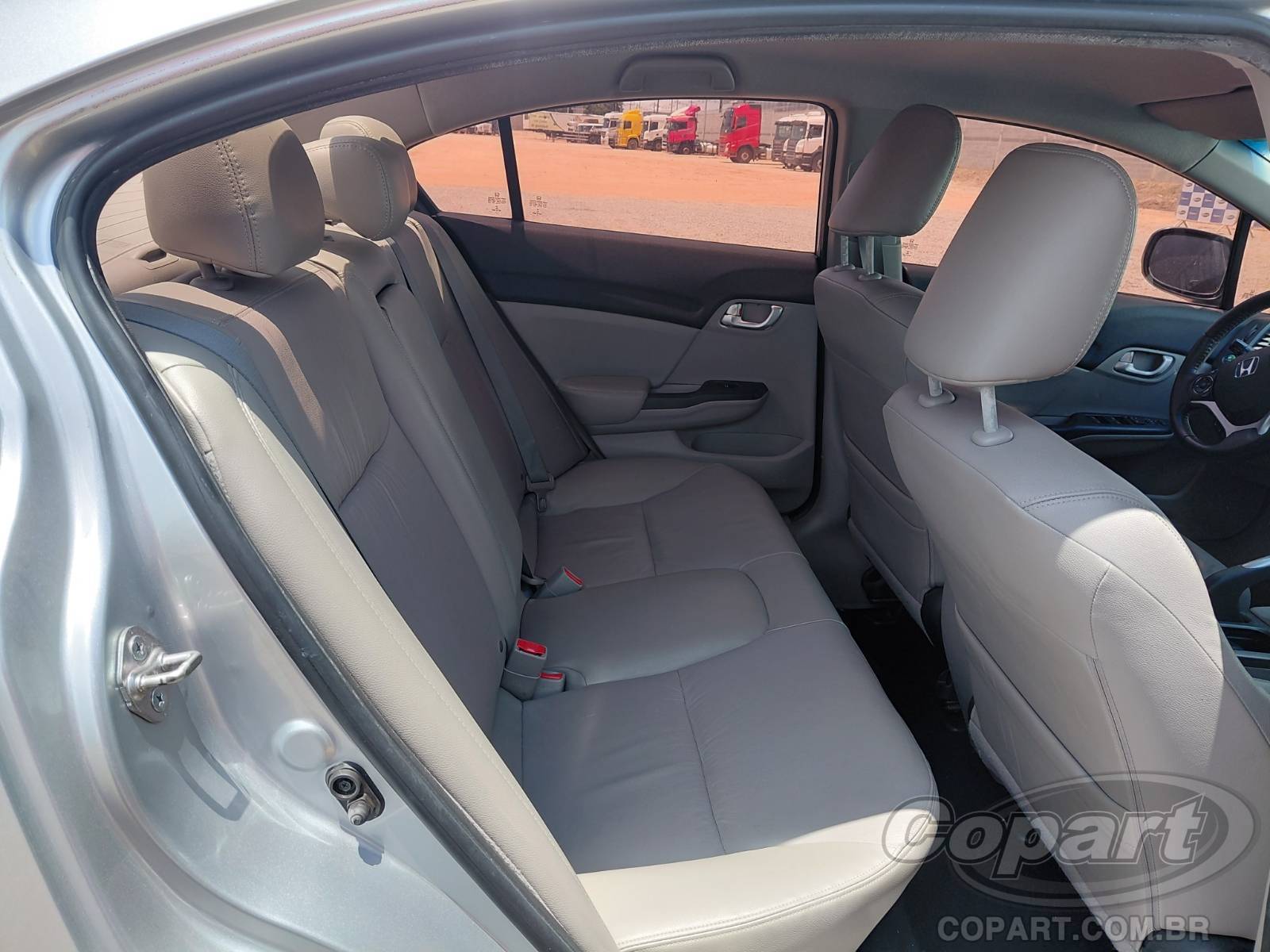 2016 HONDA CIVIC — foto 6 de 11