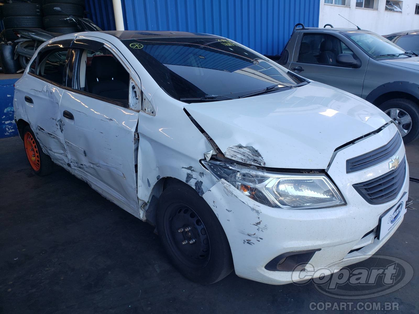 Chevrolet Onix ONIX HATCH ADVANTAGE 1.4 8V Flex 5p Aut.