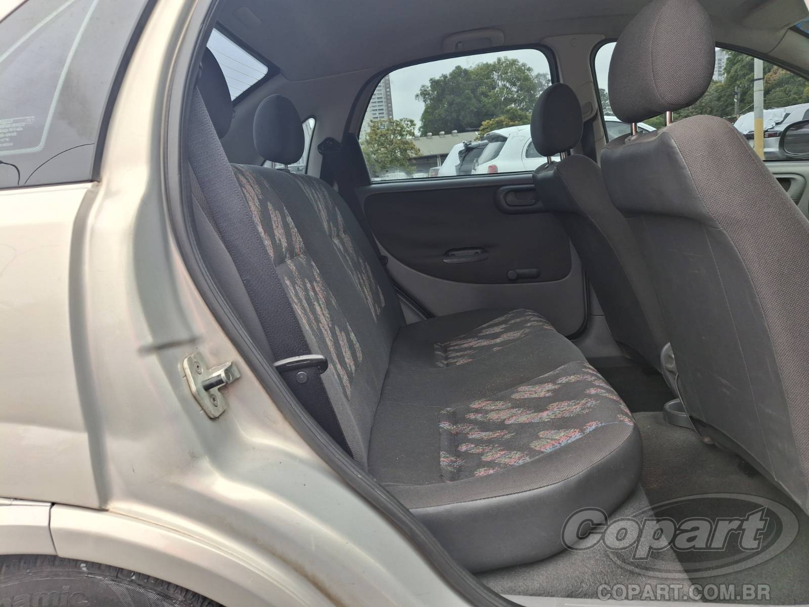 2005 CHEVROLET CORSA SEDAN — foto 6 de 10