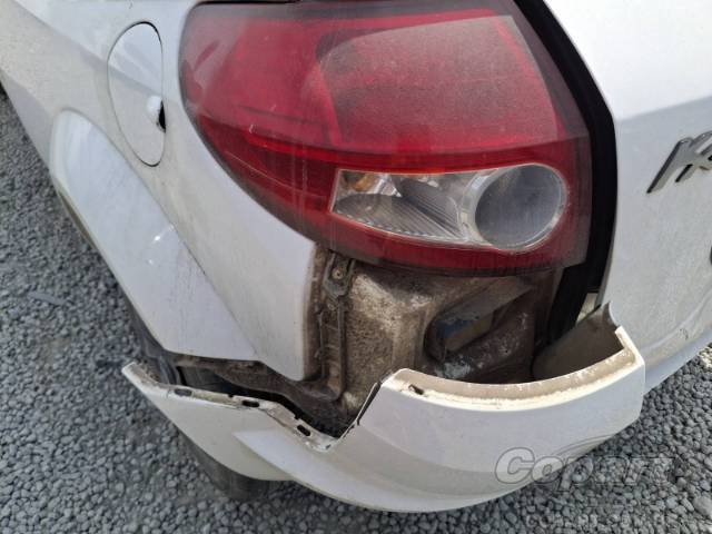 2011 FORD KA 