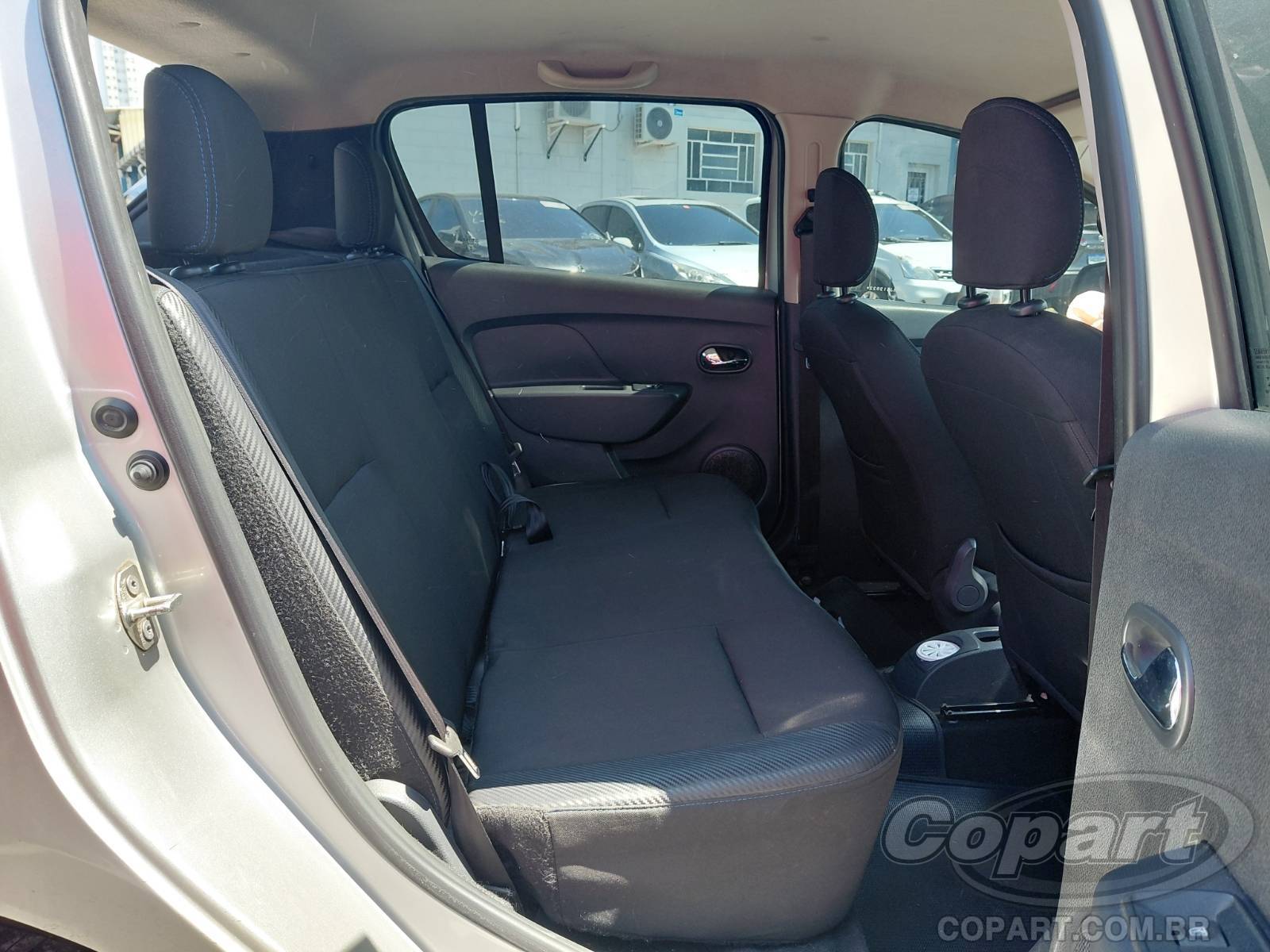 Foto 6 de 10: 2017 RENAULT SANDERO