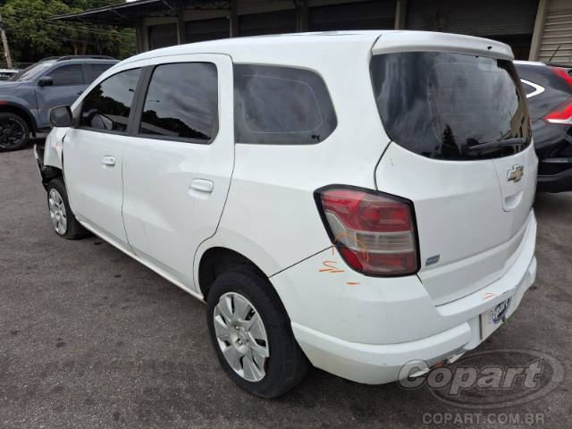 2017 CHEVROLET SPIN 