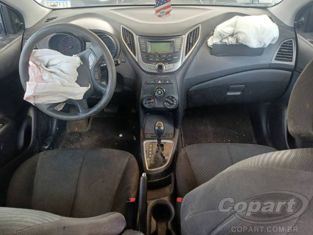 2015 HYUNDAI HB20 