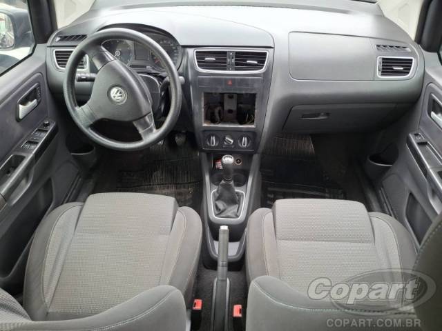 2011 VOLKSWAGEN SPACEFOX 