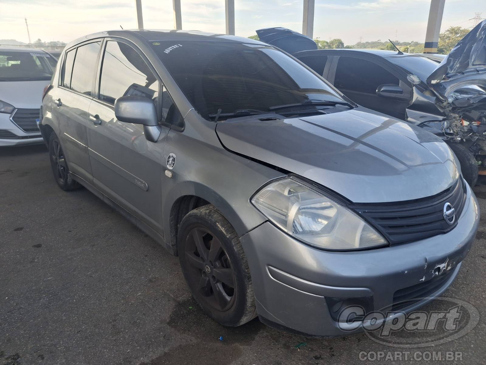 Nissan Tiida 1.8 16V 2010