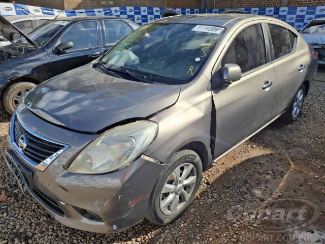 2014 NISSAN VERSA 