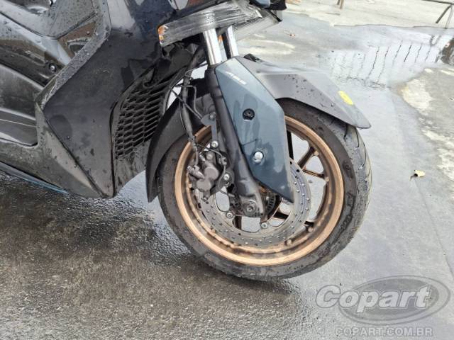 2024 YAMAHA XMAX 