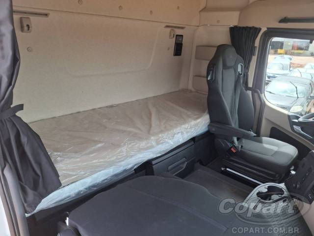 2025 MERCEDES-BENZ Actros 