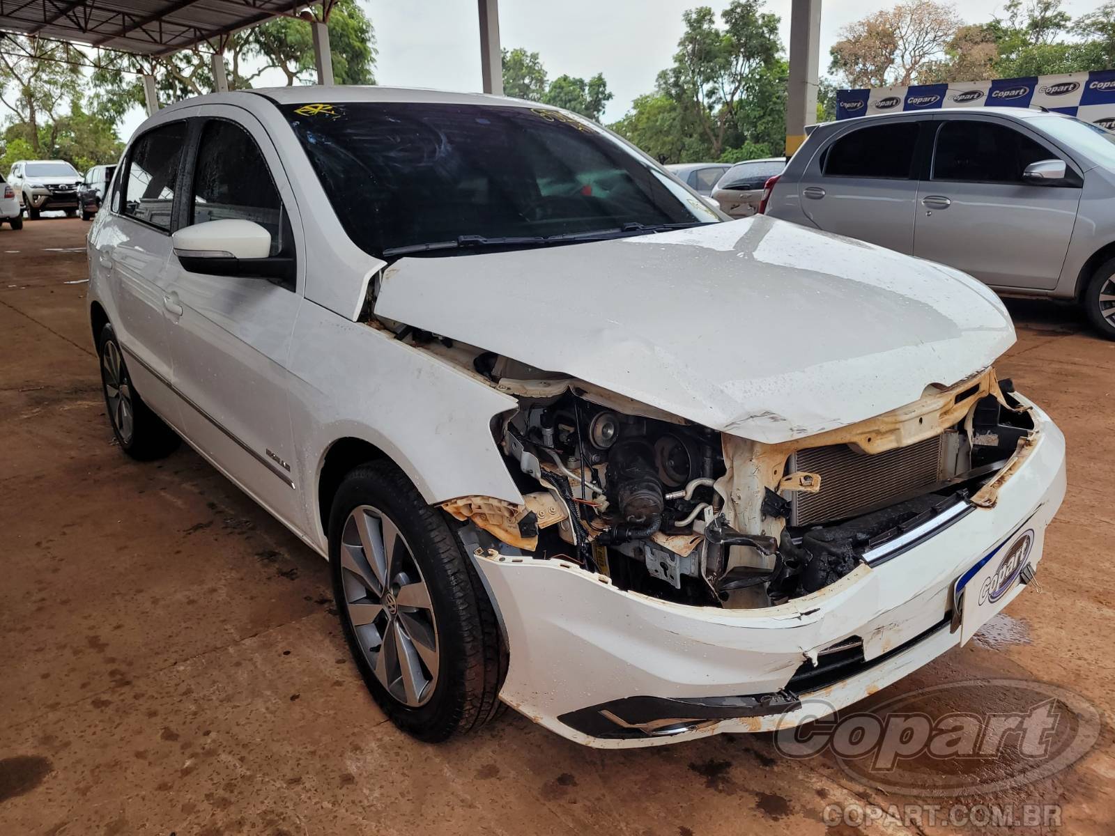 Veículo VW - VolksWagen Gol Volkswagen Gol Highline 1.6 MSI 2017 Colisão Média Monta 2017 em leilão
