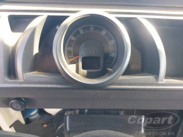 2012 VOLKSWAGEN KOMBI 