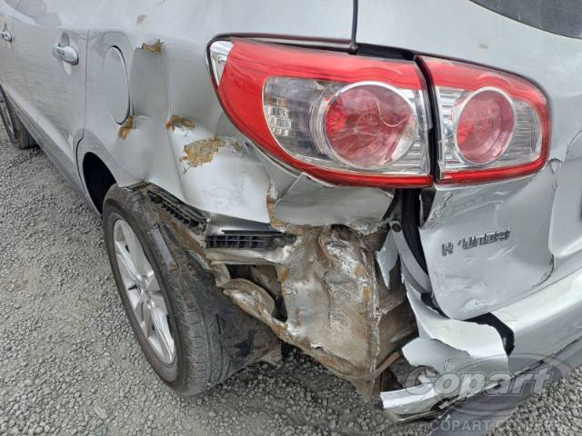 2011 HYUNDAI SANTA FE 
