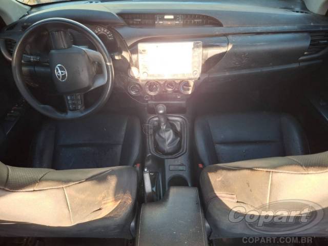 2023 TOYOTA HILUX CD 