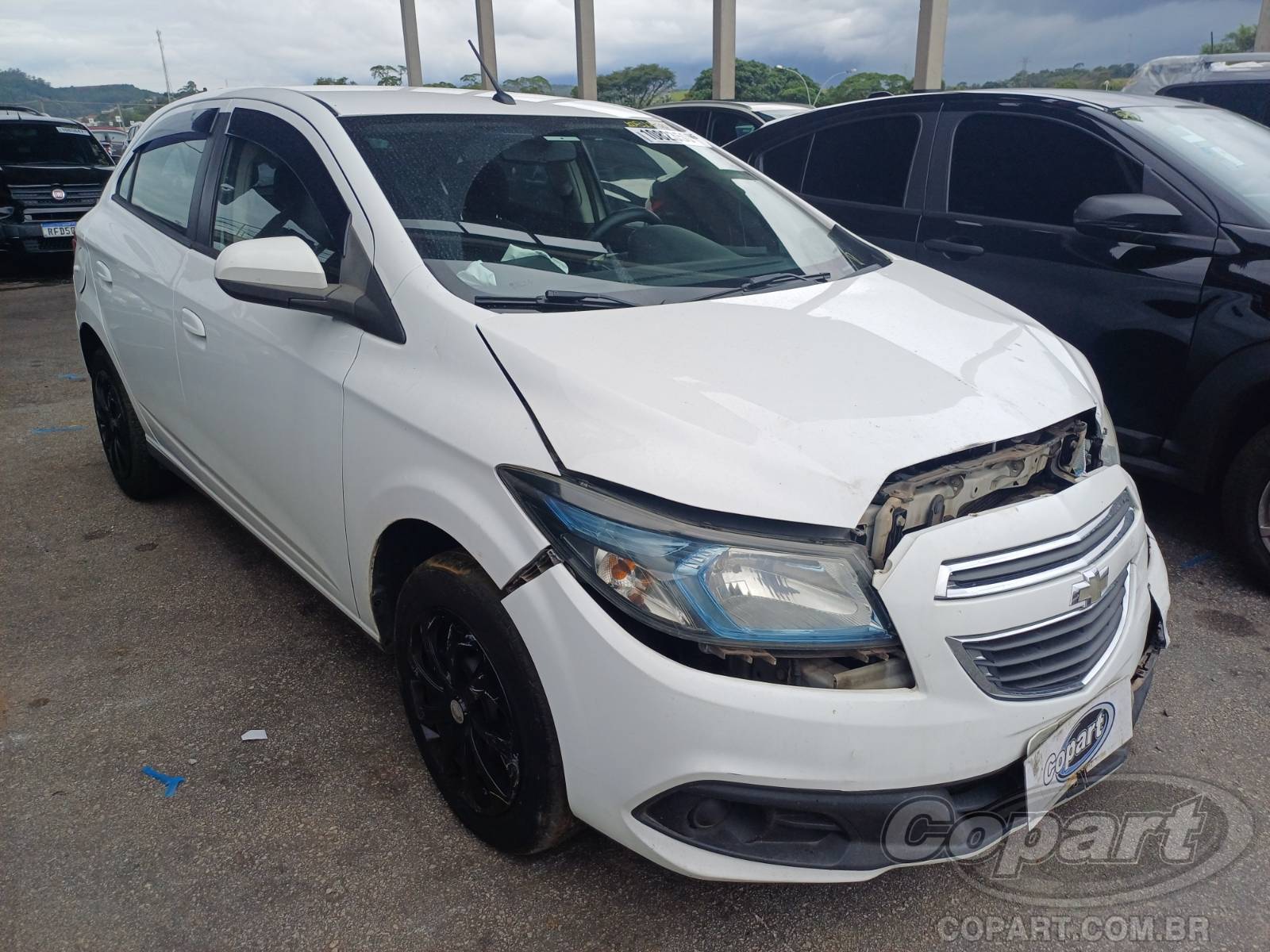 Veículo GM - Chevrolet Onix Chevrolet Onix 2015 2015 em leilão