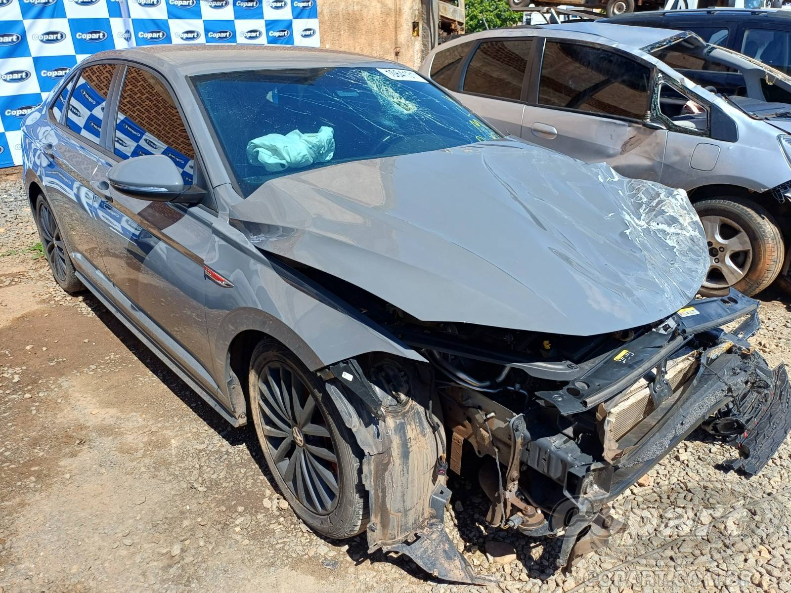 Veículo VW - VolksWagen Volkswagen VOLKSWAGEN JETTA 2.0 16V TSI Turbo 2021 2021 em leilão