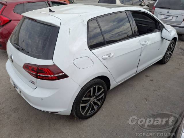 2014 VOLKSWAGEN GOLF 
