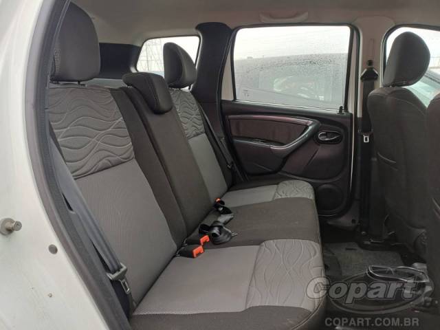 2015 RENAULT DUSTER 