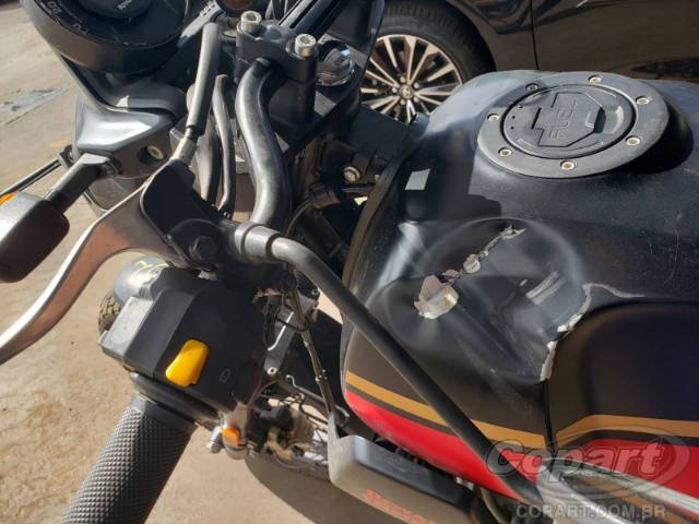 2023 ROYAL ENFIELD SCRAM 