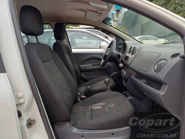 2016 FIAT UNO 