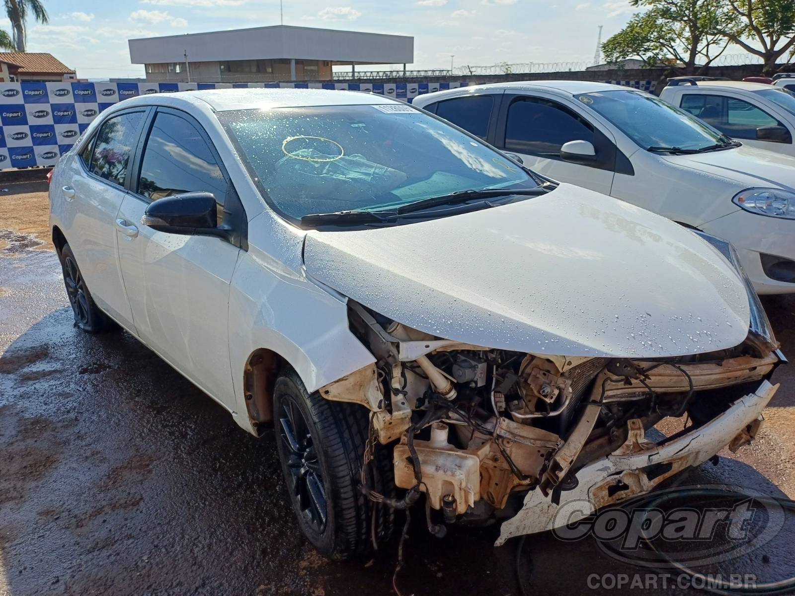 Toyota Corolla 2017 em leilão