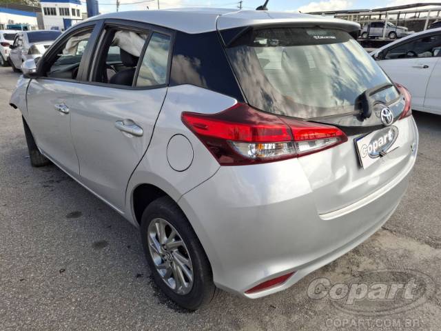 2025 TOYOTA YARIS 