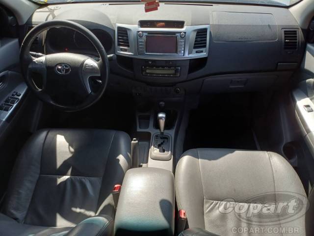 2014 TOYOTA HILUX CD 