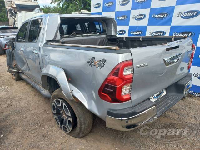 2025 TOYOTA HILUX CD 