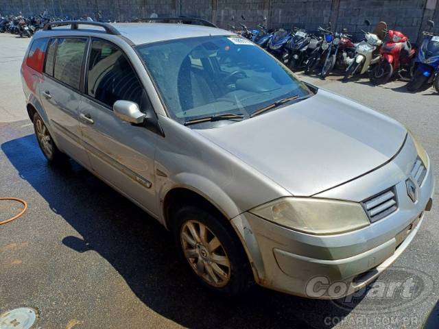 2013 RENAULT MEGANE GRAND TOUR 