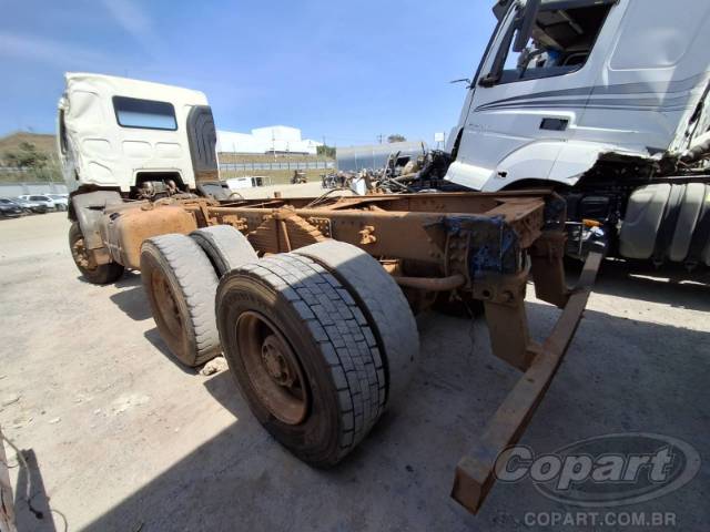 2020 VOLVO VM 