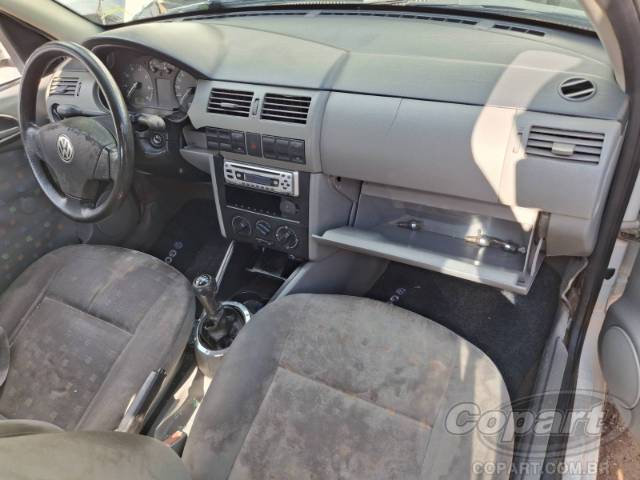 2002 VOLKSWAGEN GOL 