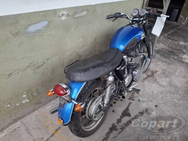 2015 TRIUMPH BONNEVILLE 