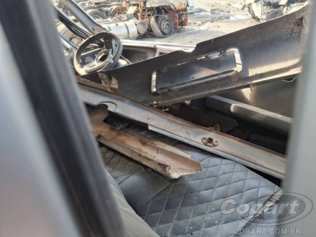 2013 FORD CARGO 816 